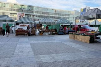 sinmed.cz/aktuality/farmarske-trhy-na-pankraci-nabizi-vse-zakazniku-vsak-bylo-minimum-1158.html?utm_source=www.seznam.cz&utm_medium=seznam_distribuce&utm_campaign=lide